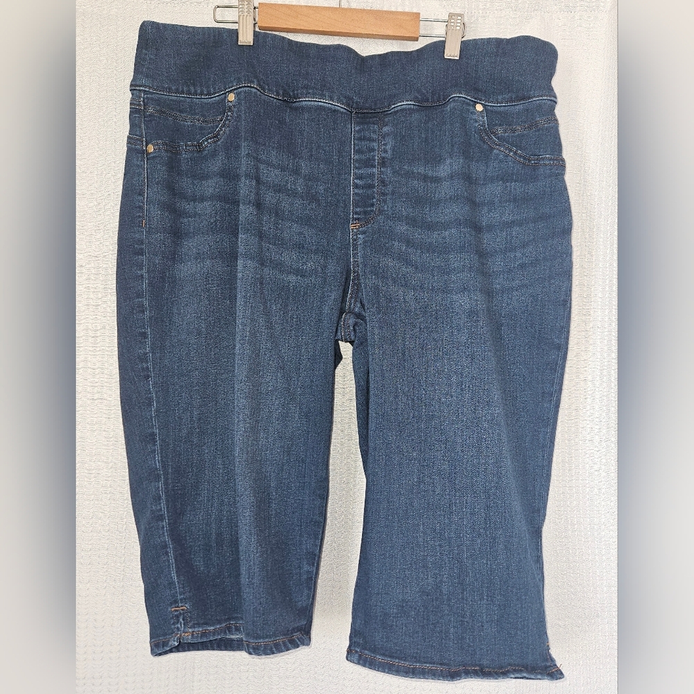 Chicos Jeans 3.5  18 Womens Blue Pull On Jegging Pedal Pusher Capri Dark Wash